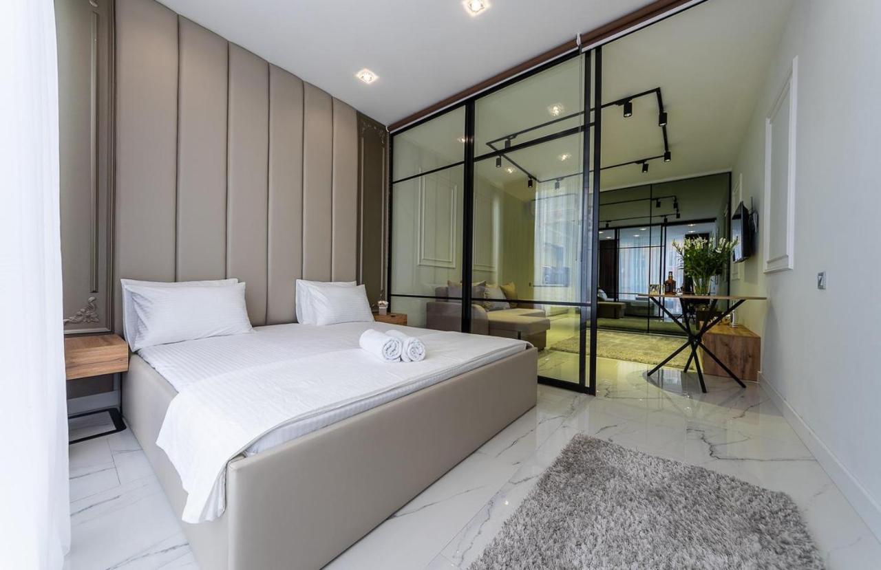 Fashionable Apartments. Smartplaza Metro Minskaya. Obolon Kiev Ngoại thất bức ảnh